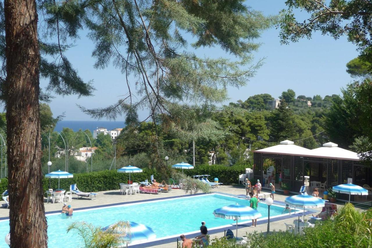 סן מנאיו Happy Camp Mobile Homes In Camping Villaggio Internazionale מראה חיצוני תמונה