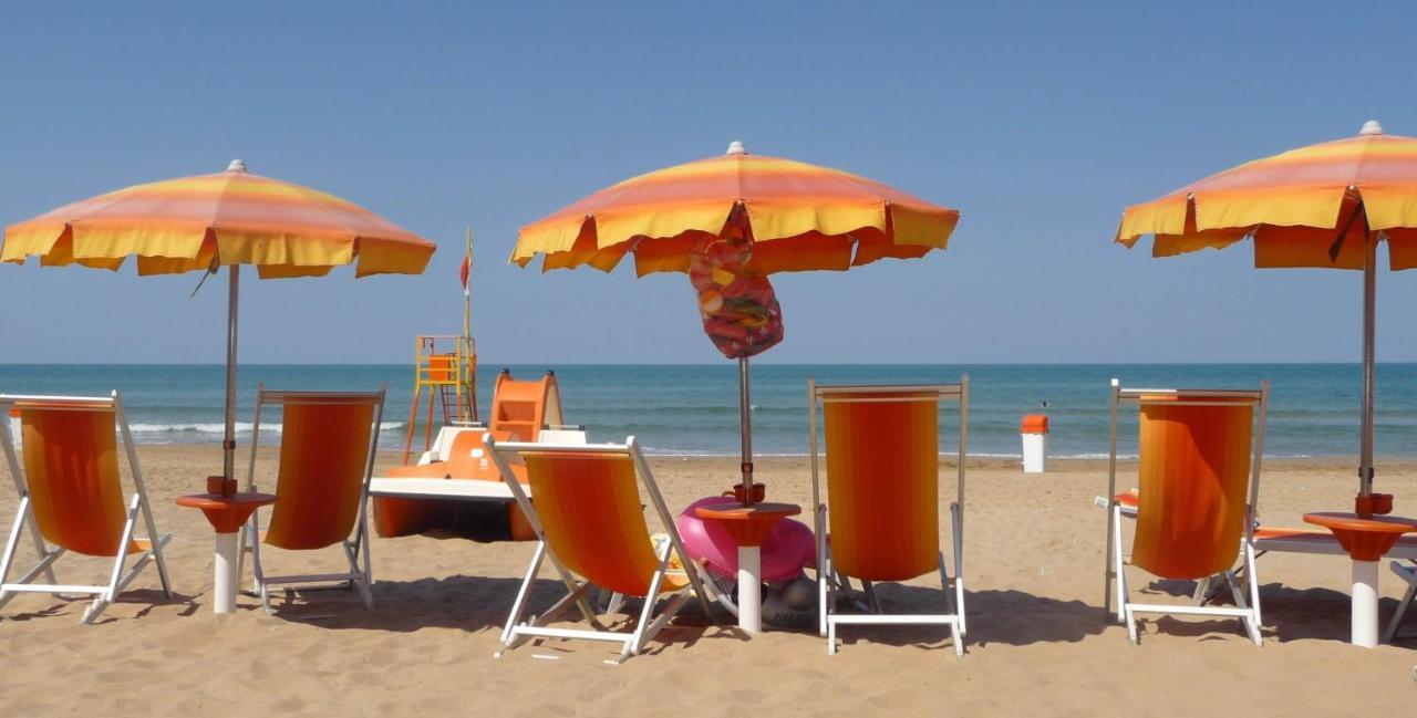 סן מנאיו Happy Camp Mobile Homes In Camping Villaggio Internazionale מראה חיצוני תמונה